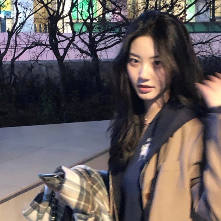 突袭乌干达机场